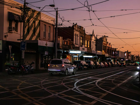 08/09 - 14/09 澳洲一週要聞｜太難了！這群人已經被迫搬出悉尼！｜爆雷！澳洲四大銀行ANZ面臨幾個億澳元罰款也要裁員？！｜澳洲八大州一週要聞