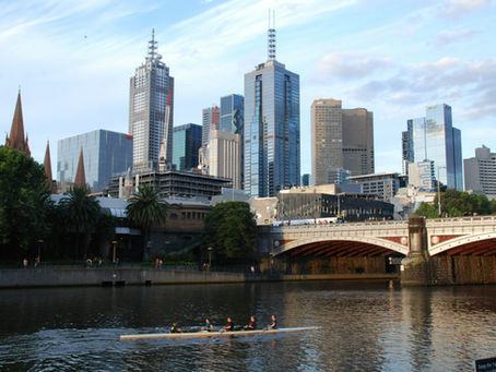 【想移民澳洲?2026最新費用大公開!簽證、生活、搬屋要幾多錢一文睇清!】