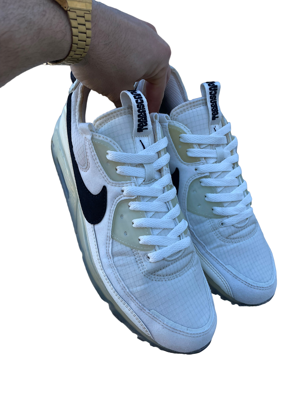 Thumbnail: Laced Laundry Clean