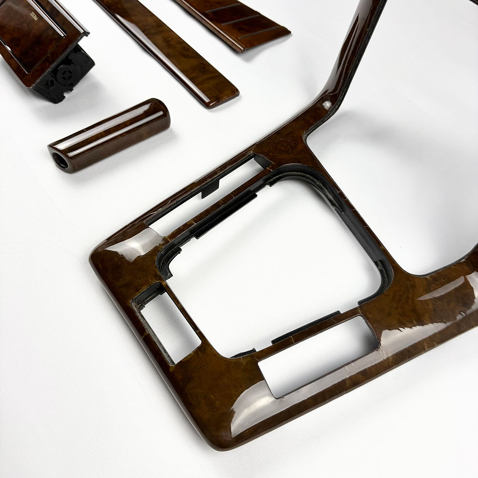 Miniature : BMW E36 set de personnalisation - bois Individual Nussbaum 93