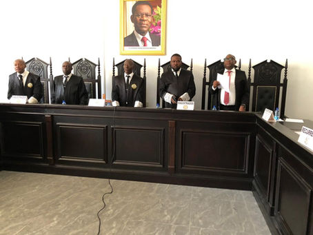 Simón Ngomo preside los juicios de apelación civil en Malabo con dos expedientes con órdenes de desahucio