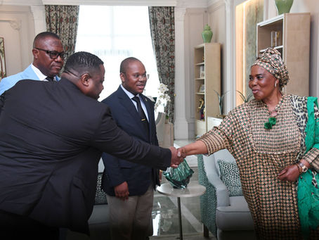 Mangue de Obiang destina fondos para la rehabilitación íntegra del cementerio municipal de Ela Nguema.