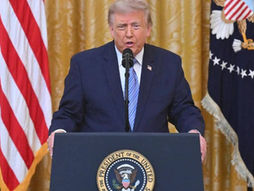 Donald Trump impone nuevos aranceles adicionales de entre el 10% y el 12,5% a más de 50 países