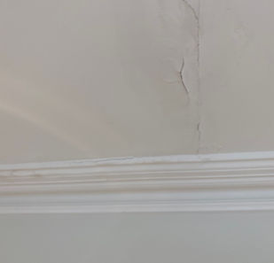 Cracked ceiling with peeling paint, Painter & Decorator in Newbury