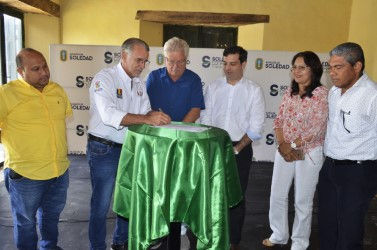 Gobernación y alcaldía de Soledad firman convenio con el DNP para crear un POT moderno