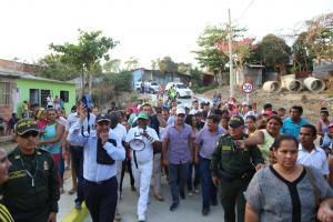 Alcalde Alejandro Char inauguró nuevas vías en el barrio Villa del Rosario