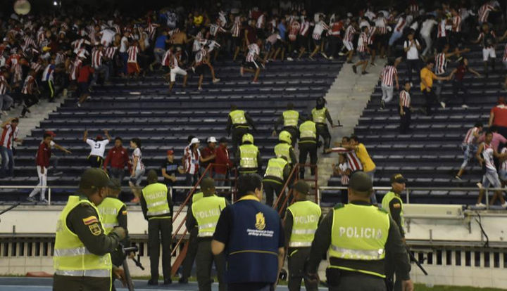 Polémica: Código de Policía pide a clubes asumir parte de la seguridad en los estadios