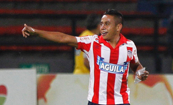 Junior Continúa Líder