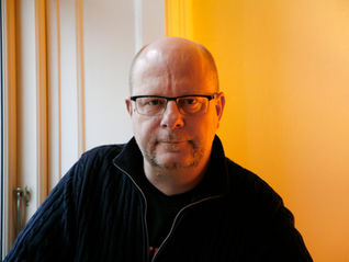 ”Vi er virkeligheden” af Morten Buschmann– Baseret på virkelige hændelser i Efterretningstjenester