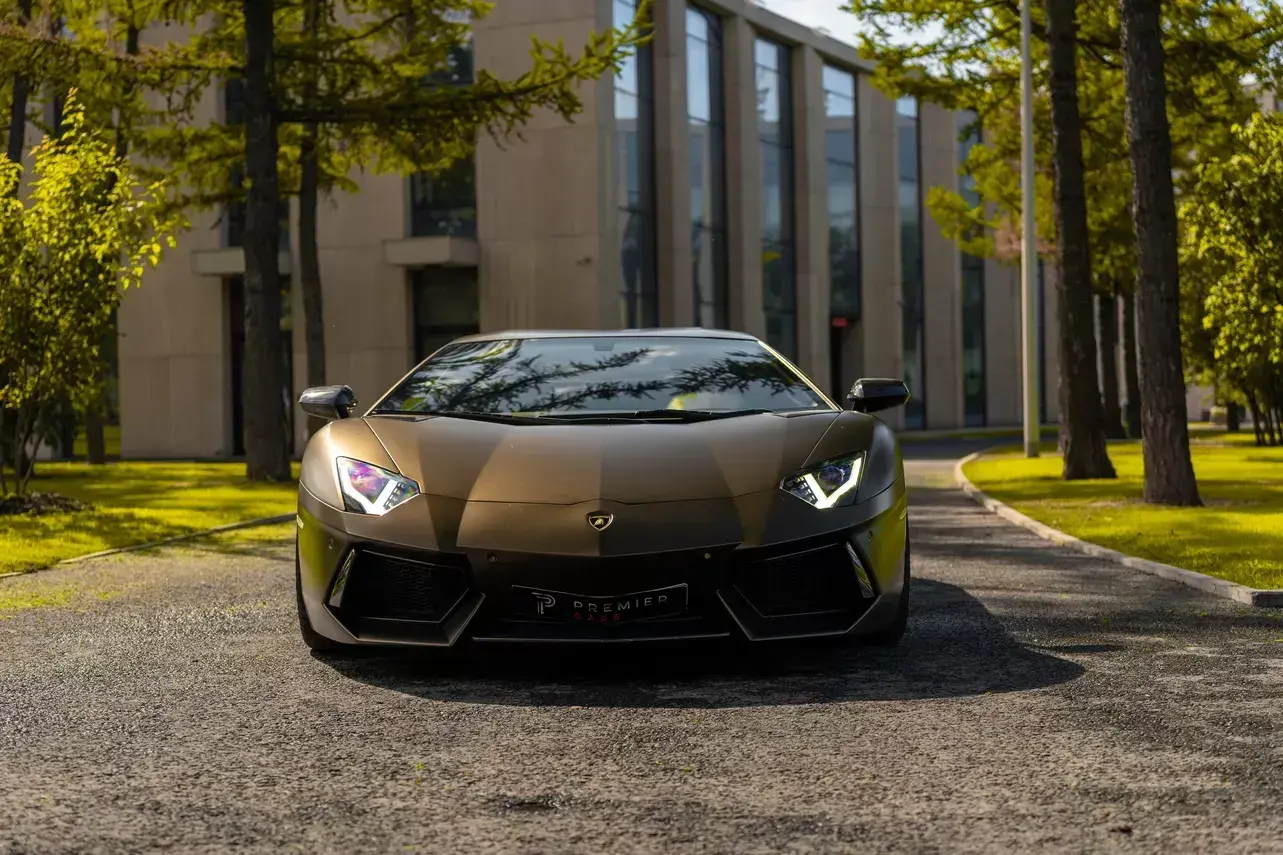 Аренда Lamborghini Aventador | Москва | ILLI
