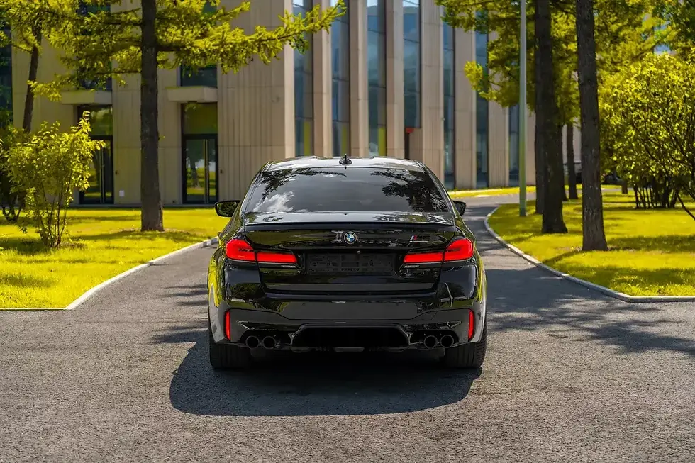 Миниатюра: Аренда BMW M5 Competition без водителя в Москве | illi