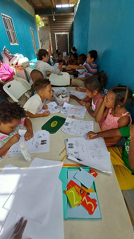 Reading for Conservation, BICA Roatan
