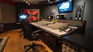 Studio B - Control Room