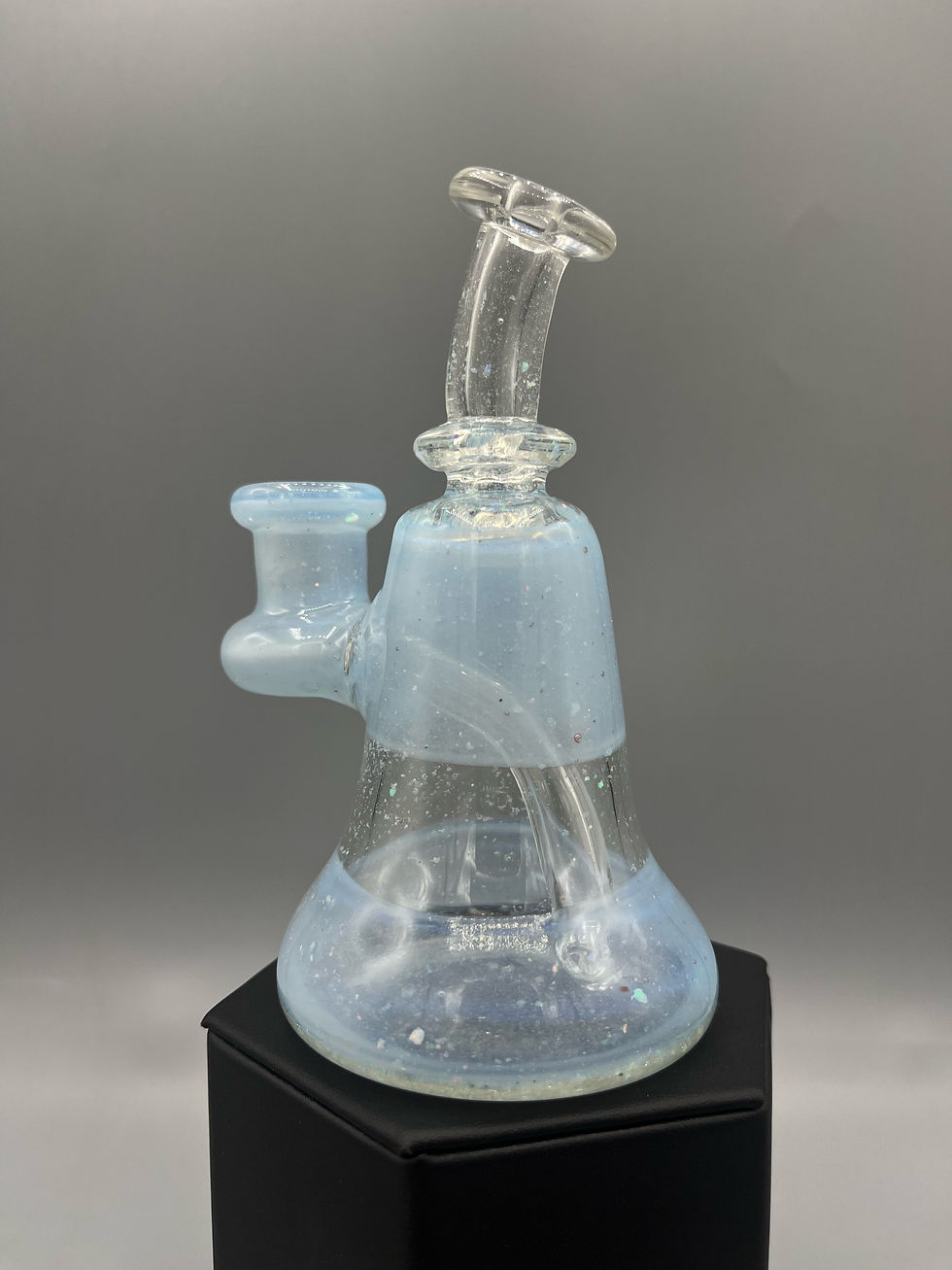 Thumbnail: 2KIND CRUSHED OPAL OVER SECRET WHITE