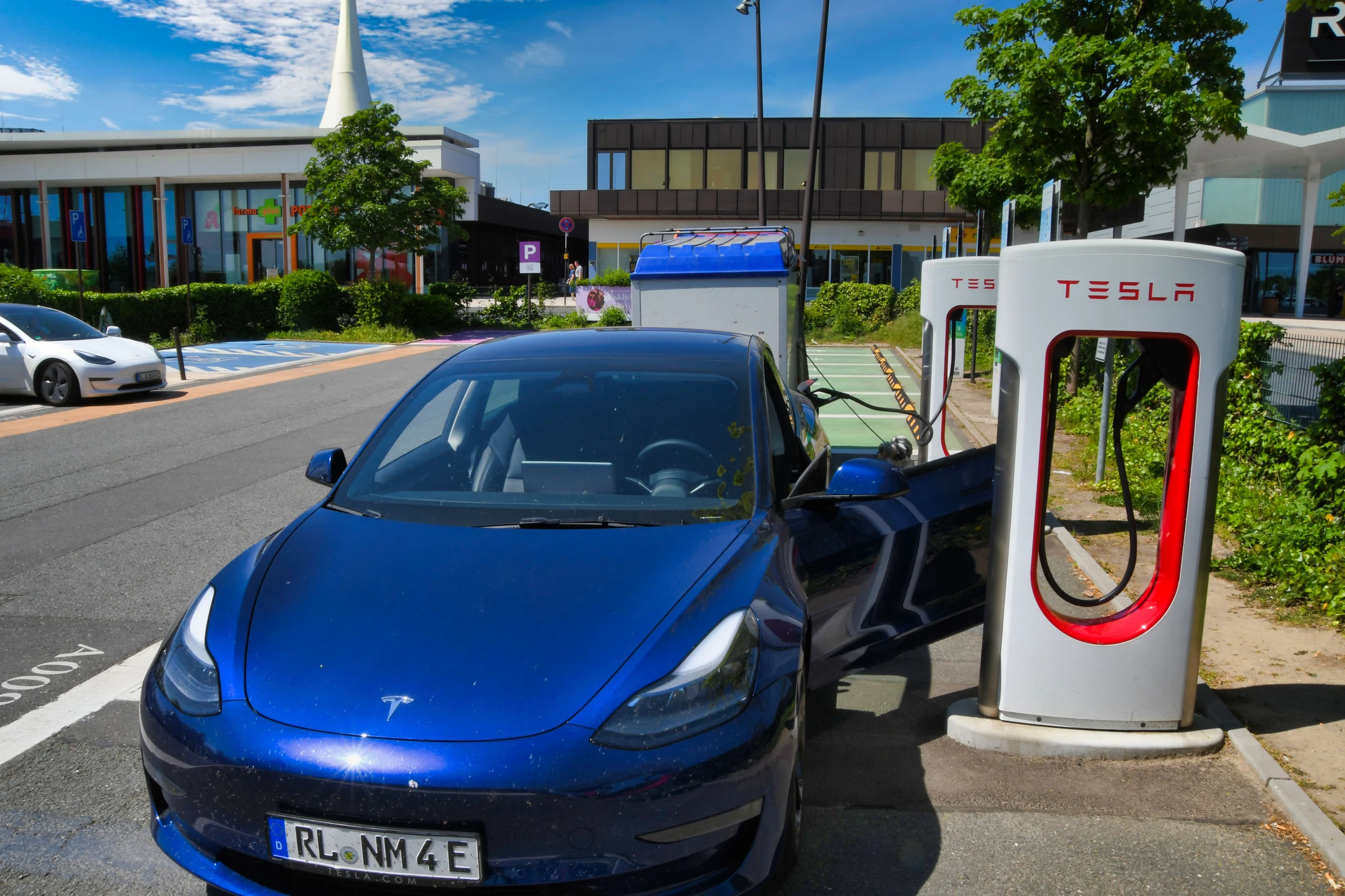 Tesla Supercharger