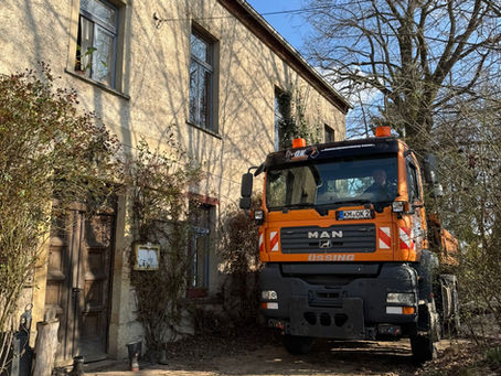 Große Dinge werfen ihren Schatten voraus.