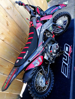 Kit déco perso 110 CRF