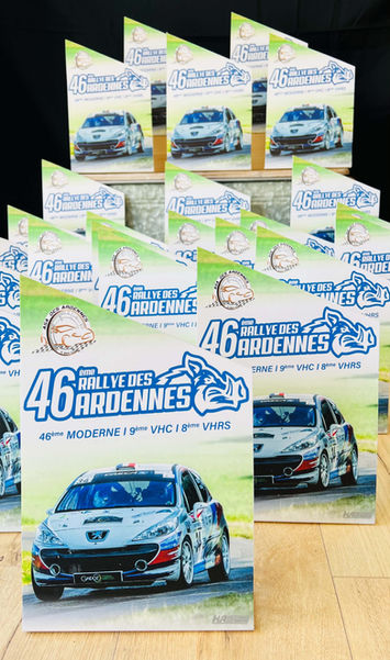 Trophées personnalisés motocross, trophée personnalisé moto, trophées personnalisés trial, trophée personnalisé quad, trophées sur mesure moto, remise de prix pilote, plaque trophée personnalisée, trophées personnalisés rallye, trophées HotRider Designs