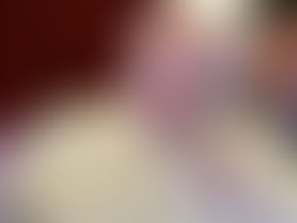 "Quem constrói muros permanece prisioneiro dele. Os construtores de pontes vão avante"