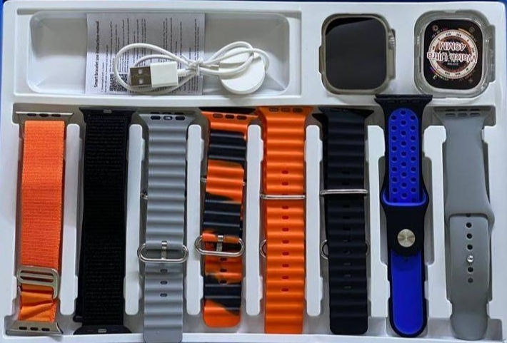 الصورة المصغرة: Ultra Smart Watch (Infinty Dsiplay, Amoled Display 2.22inch Smartwatch  (MULTI C