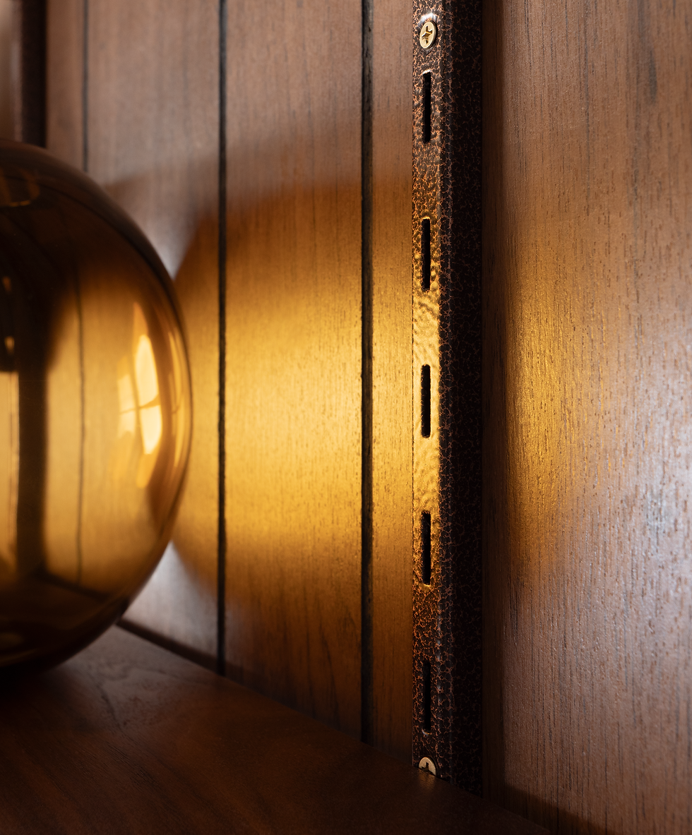 Thumbnail: The MURO Shelf