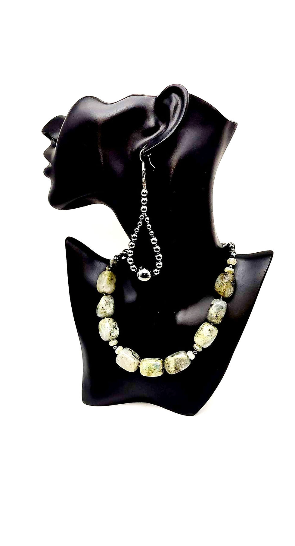 Thumbnail: Labradorite