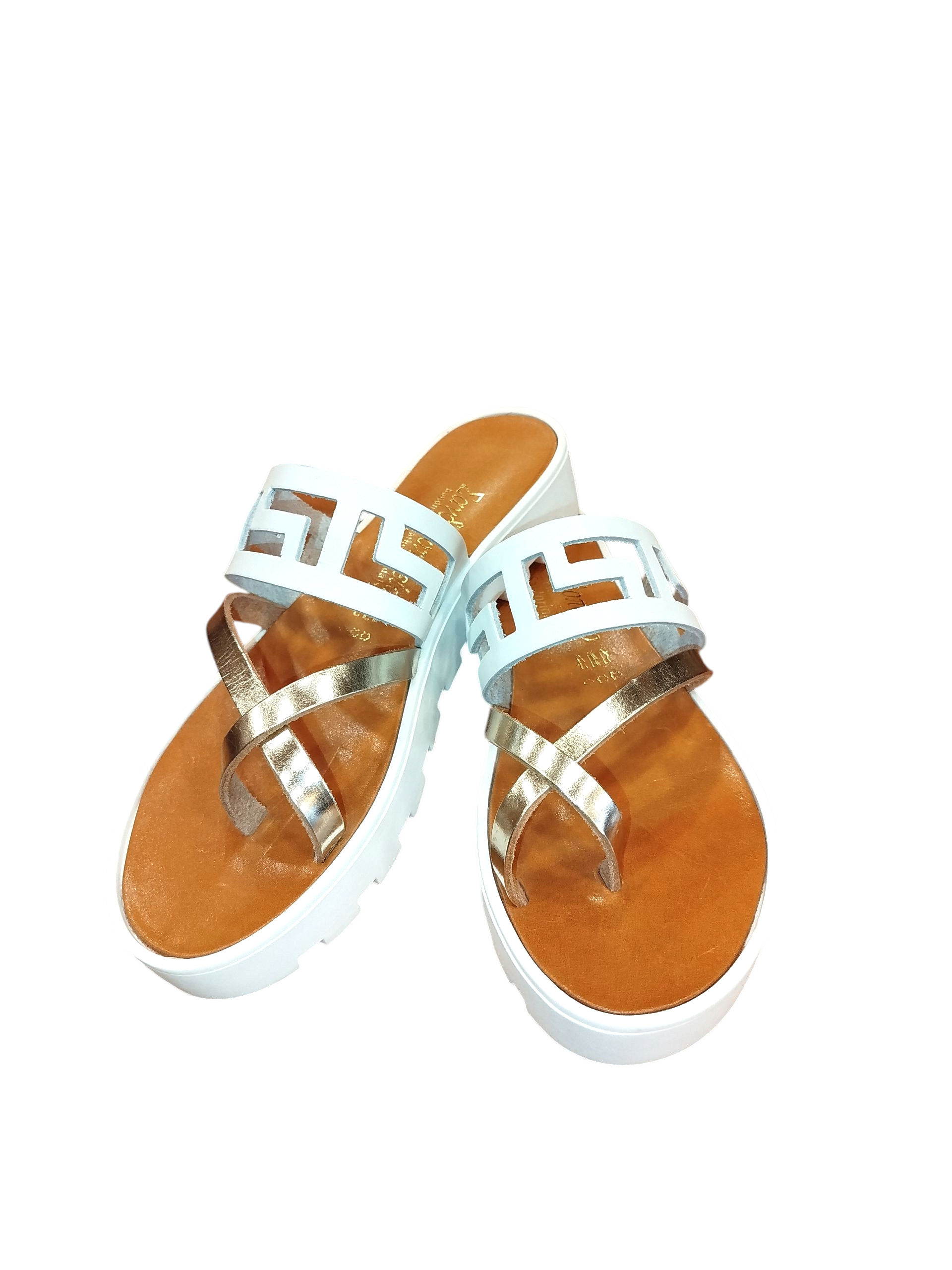 127 PLATFORM SANDALS