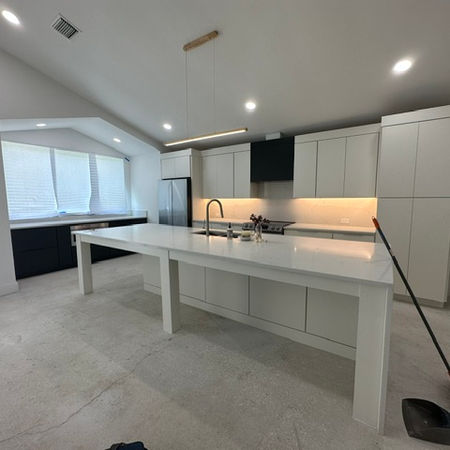 Lemon Lily - Modern Makeover