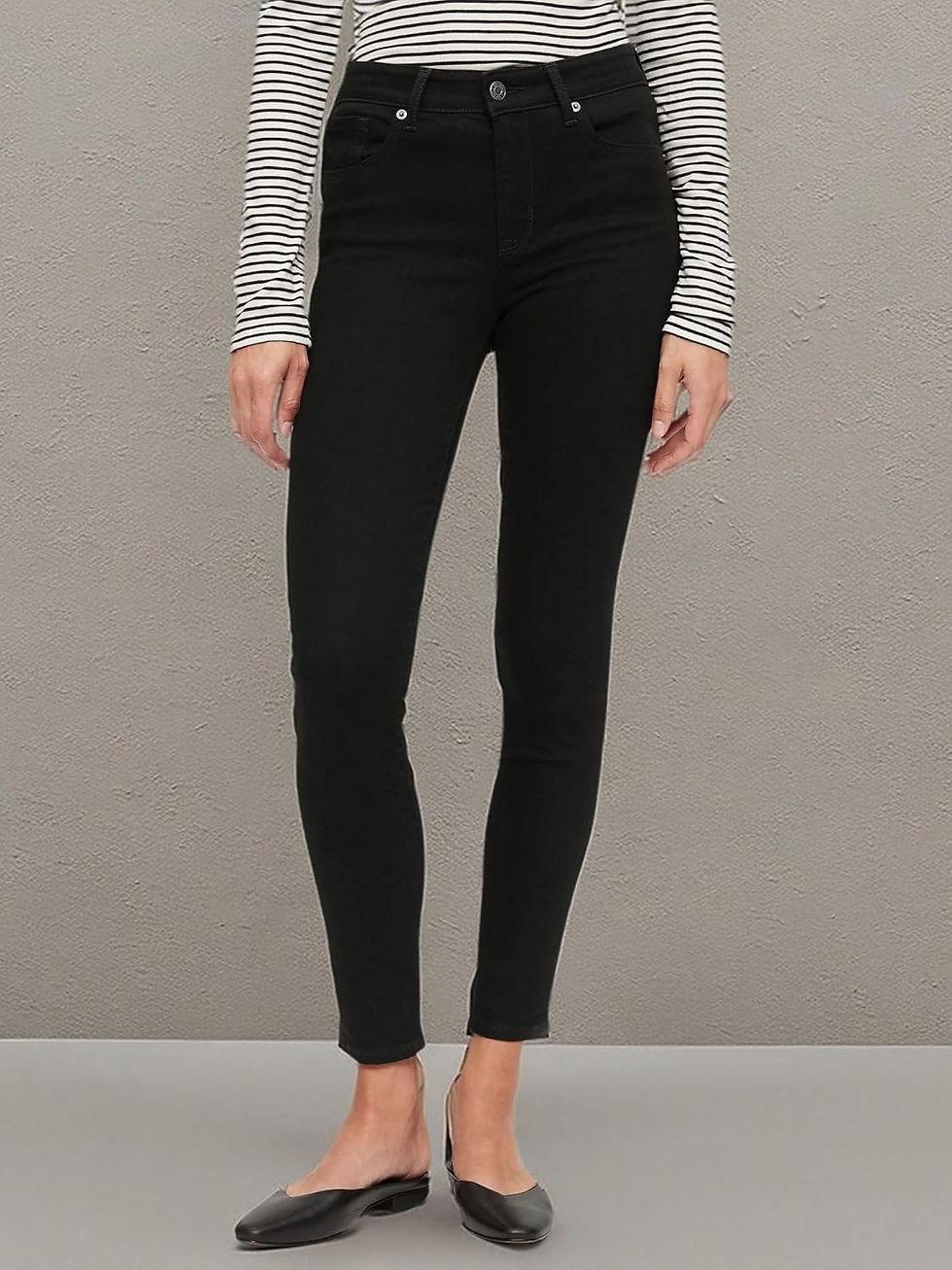 Thumbnail: GAP Women's Mid Rise Legging Pant