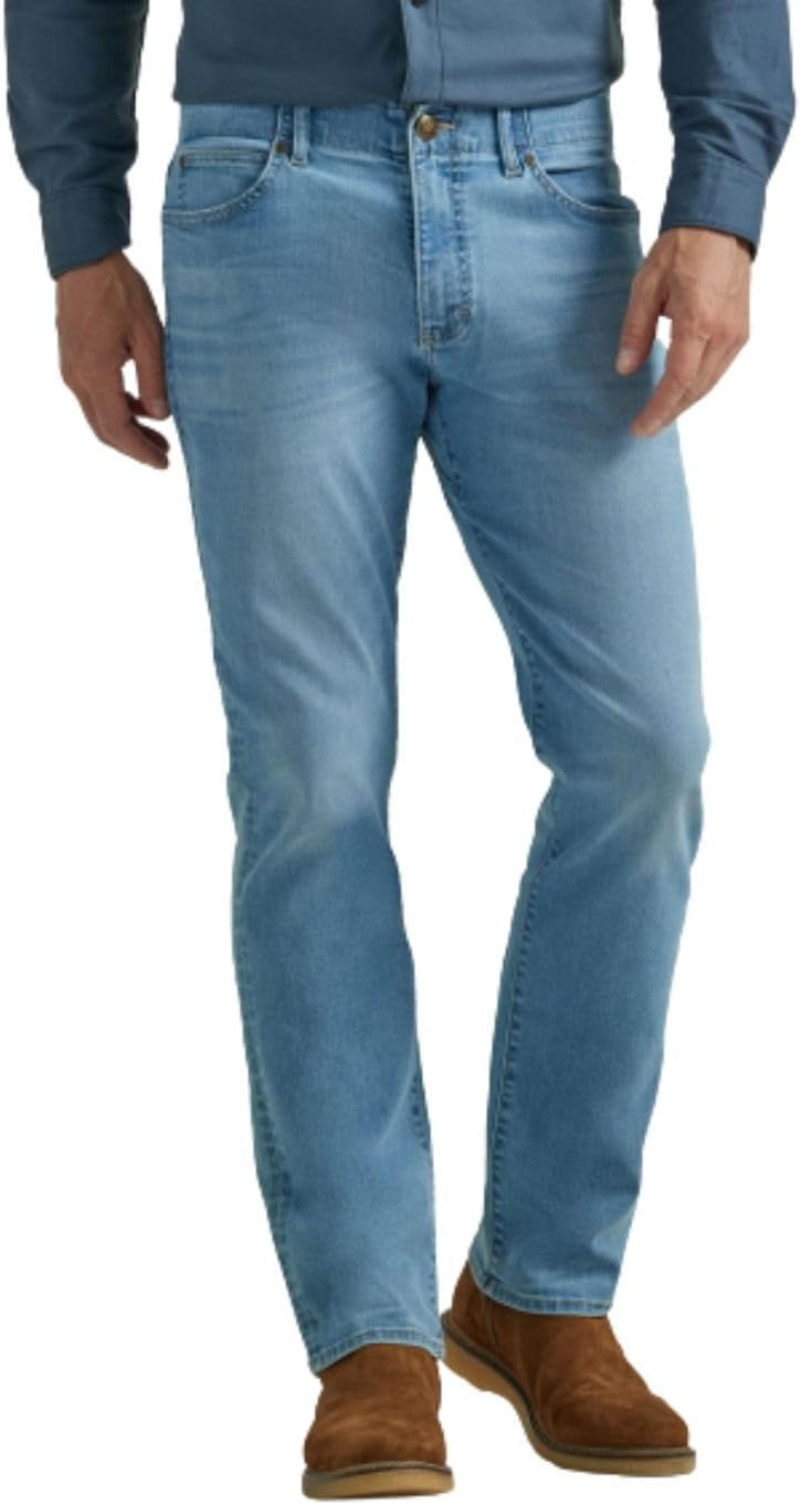 Thumbnail: Lee Men's Extreme Motion Straight Taper Jean