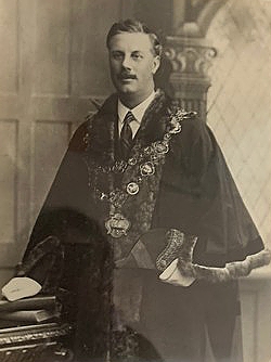 John Bennett Tunbridge: 1908