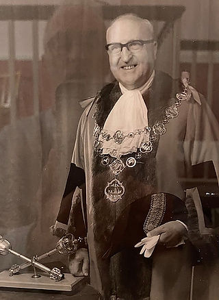 Cllr E Laurence Sturdy,LLM 1974-75-76