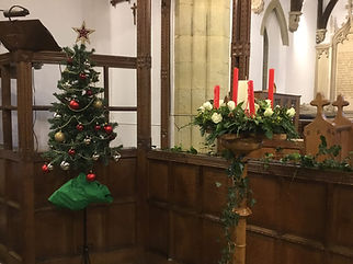 Christmas decs 3.jpg