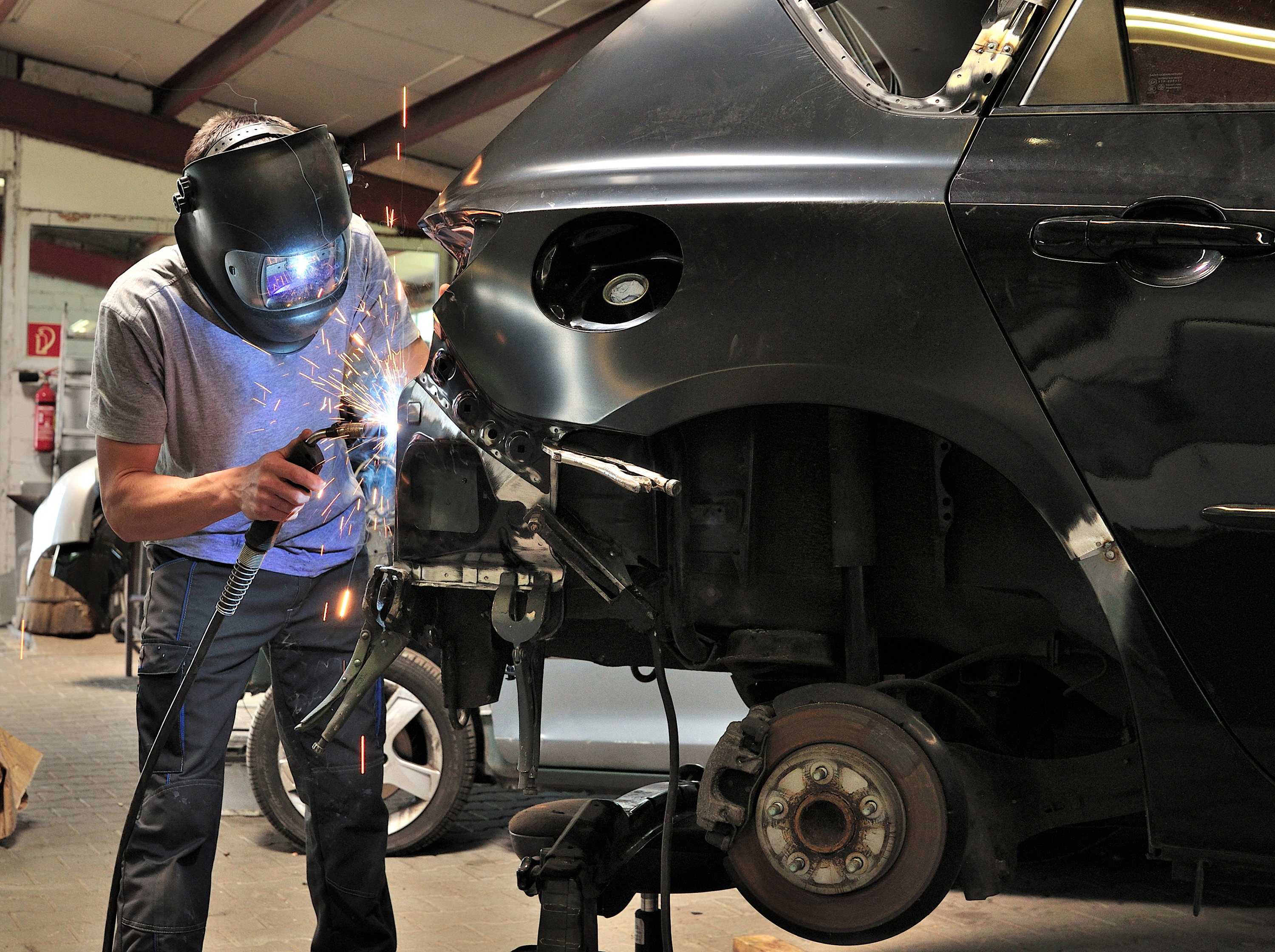 Auto Body Shops >> Body Shop Parus Auto Collision Repair Center United States Auto Body Shops >> Body Shop Parus Auto Collision Repair Center United States