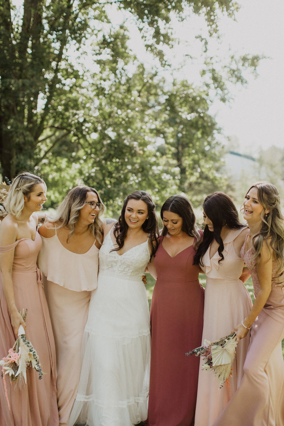 Brides makeup, natural glowy makeup, radiant makeup, burlington ontario makeup artist, bridal beauty team. makeup by elisha, bridemaids makeup