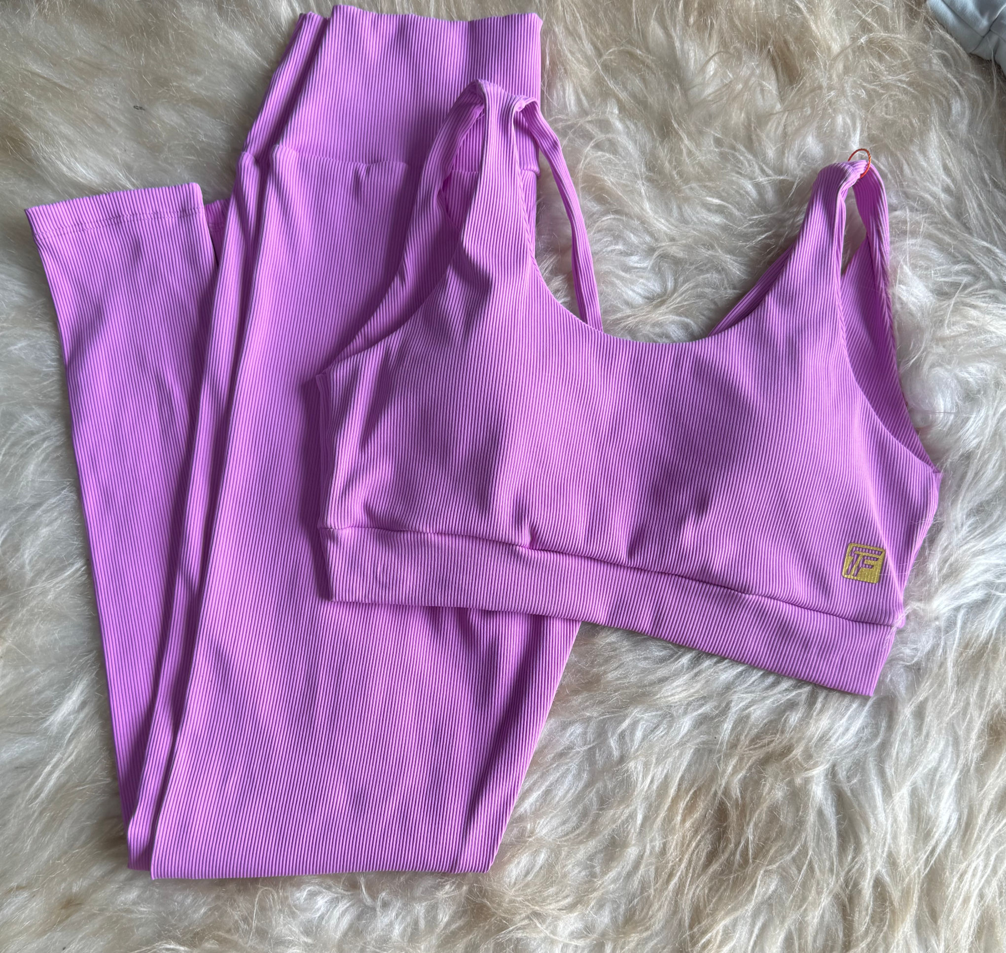 CONJUNTO LAVANDA URBANA