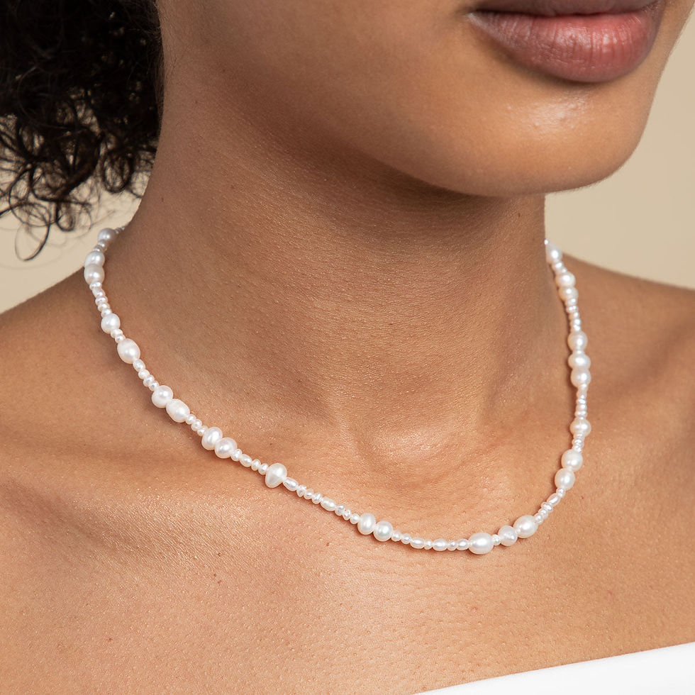 Miniatura: 18k Gold Plated Jewellery - Serenity Pearl Beaded Necklace in Gold - Necklaces - Astrid &amp; Miyu