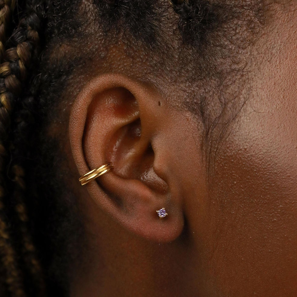 Miniatura: 18k Gold Plated Jewellery - February Birthstone Stud Earrings in Gold with Amethyst CZ - Stud Earrings - Astrid &amp; Miyu
