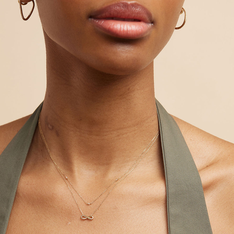 Miniatura: Bridal Jewellery - Infinite Pendant Necklace in Solid Gold - Pendant Necklace - Astrid &amp; Miyu