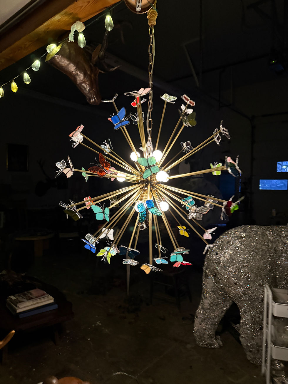 Thumbnail: Betelgeuse, Orion’s Hand 