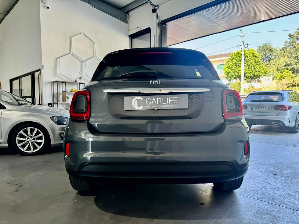 Miniatura: Fiat 500 X 2023