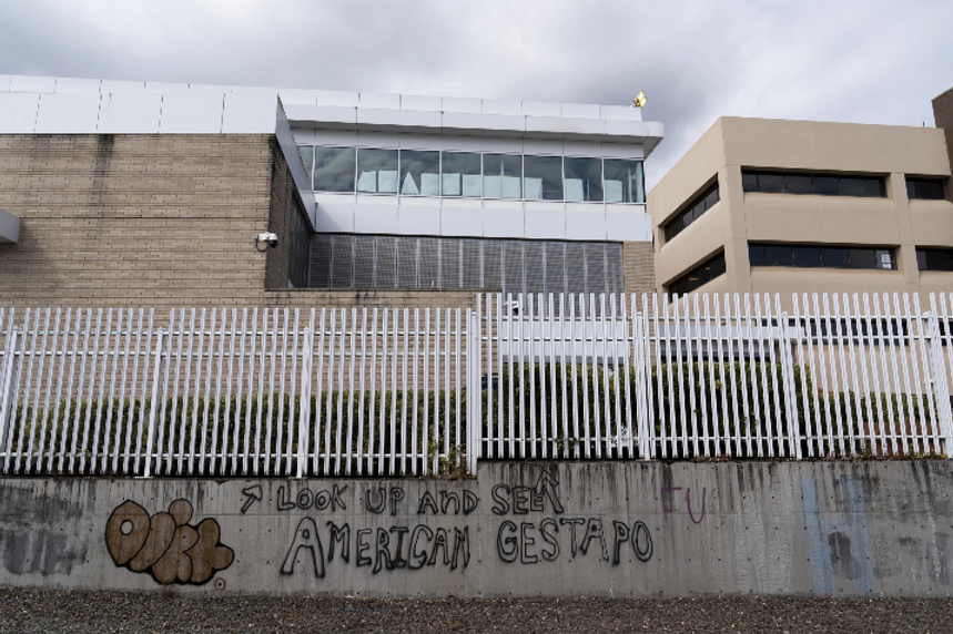 ICE Building Faces City Violation