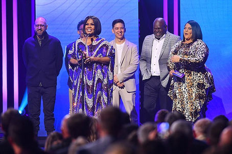CeCe Winans Makes History at the Annual Dove Awards