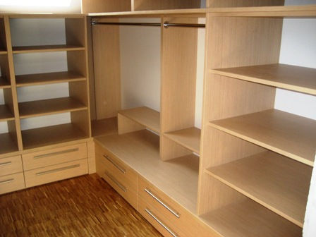 ГАРДЕРОБНЫЕ