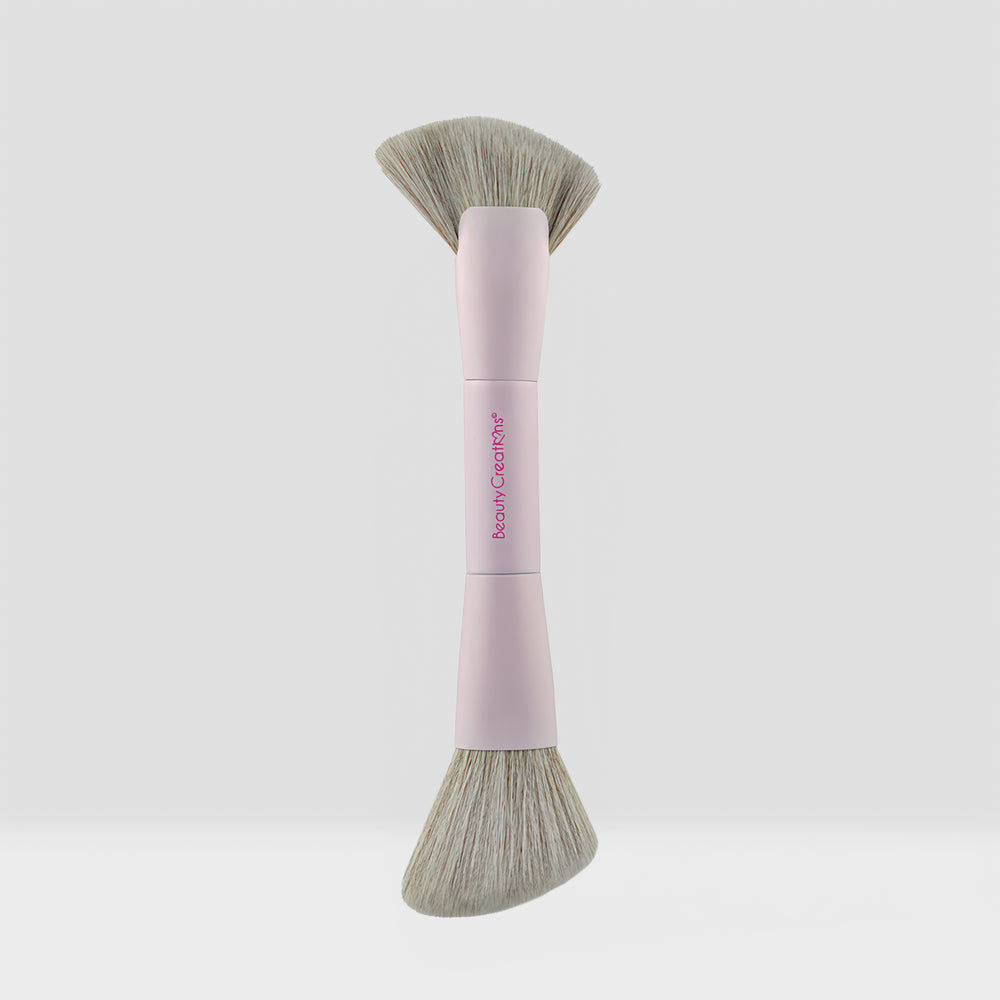 Brocha doble para contorno en crema y polvo