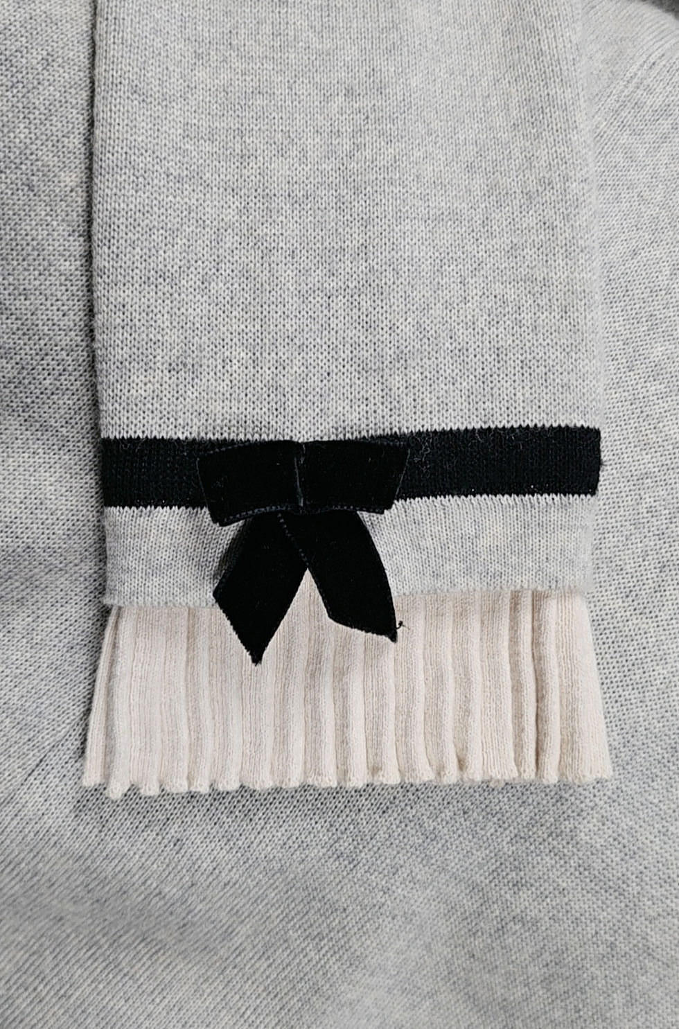 Thumbnail: Maria Bellentani Sweater