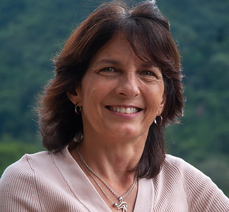 AnaMRaga3000x2000+ - Ana María Raga.jpg