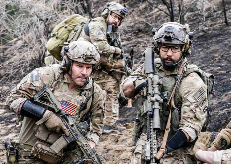 SEAL Team Behind the kit Helmets Mindovermetal English