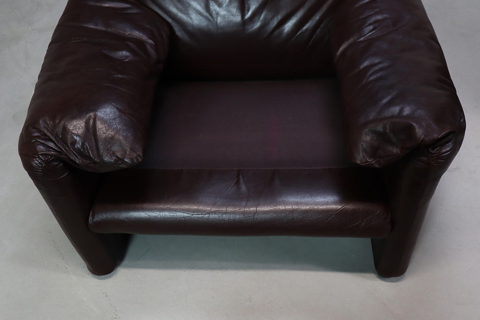 Thumbnail: Pair of Maralunga leather armchairs