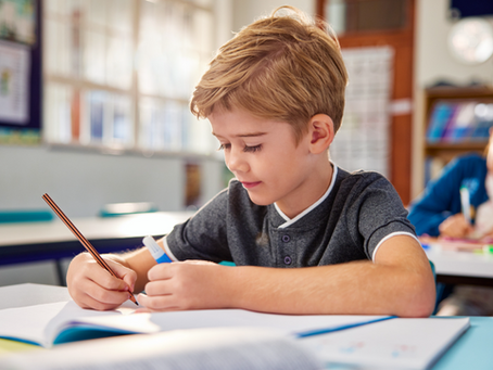 Pourquoi l’enfant a-t-il du mal à faire ses devoirs ? Le rôle méconnu des réflexes archaïques